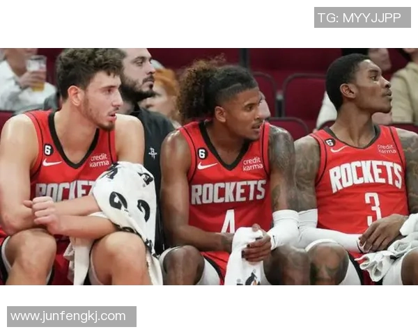 2009年NBA季后赛火箭与太阳激战回顾精彩瞬间与经典对决分析
